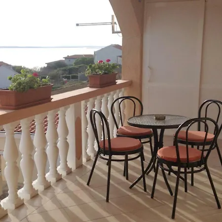 In Rtina - Zadar Riviera 8160 Apartmán *