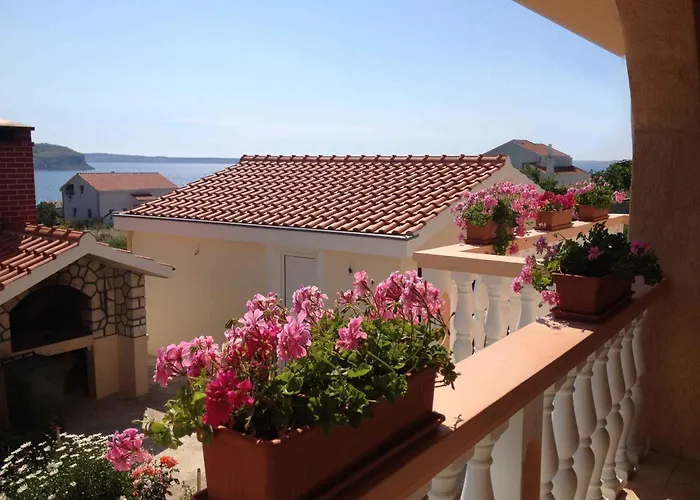 Apartment In Rtina - Zadar Riviera 8160 Апартаменты Ражанац